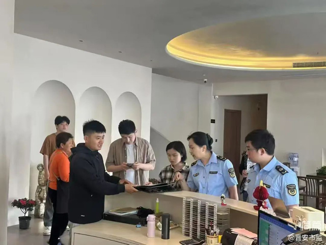 黄色网站