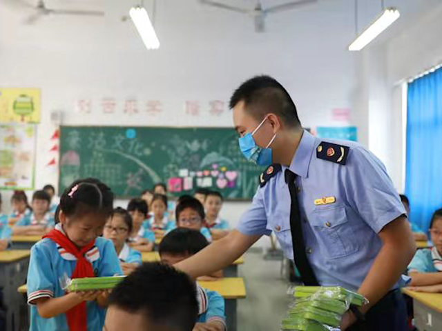 黄色网站