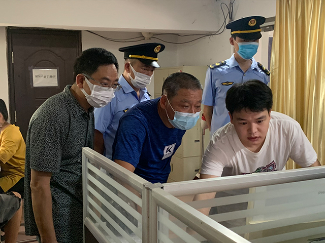 黄色网站