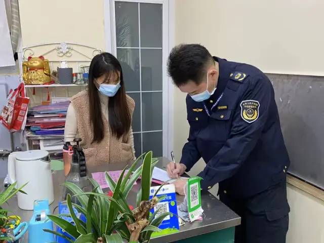 黄色网站